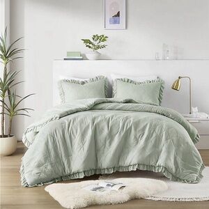 Soft Sage Ruffled Quilt Set - Home Bedding